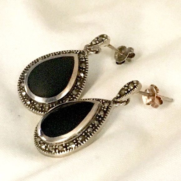 Vintage Onyx Marcasite Sterling Silver Tear Drop Shaped Earrings - Picture 5 of 8